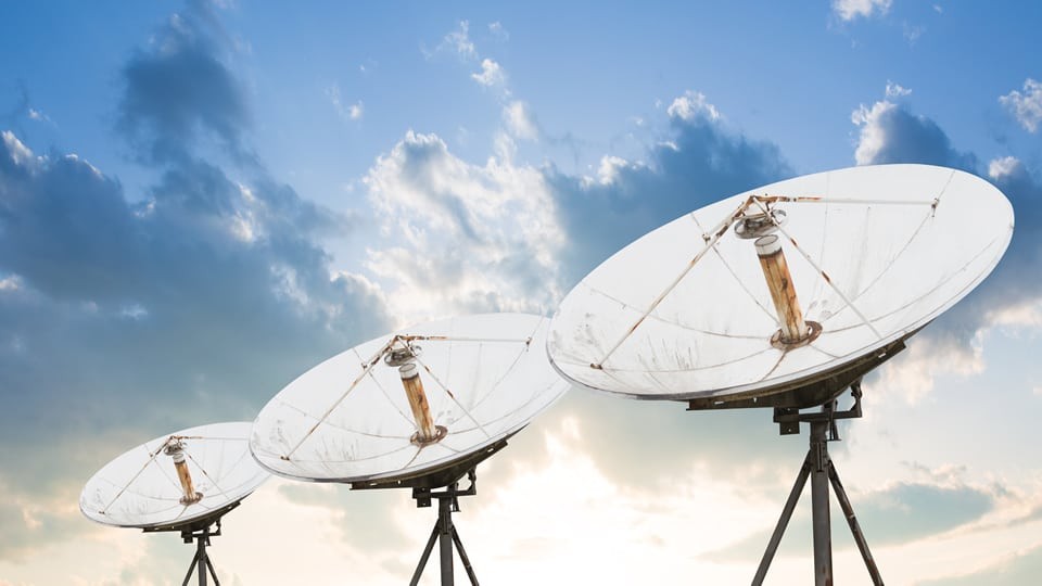 three antennas under sky